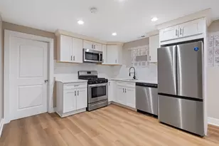 7836 S Constance Ave, Chicago, IL 60649 - Photo 21