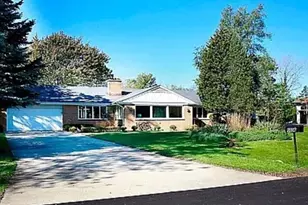 3336 Overland Pass, Northbrook, IL 60062 - Photo 21