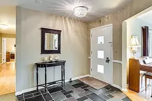 3336 Overland Pass, Northbrook, IL 60062 - Photo 3