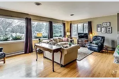 3336 Overland Pass, Northbrook, IL 60062 - Photo 9