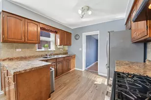 3334 N Oleander Ave, Chicago, IL 60634 - Photo 9