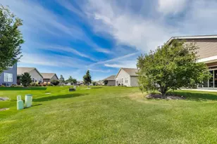 2358 Cannon Dr, Pingree Grove, IL 60140 - Photo 29