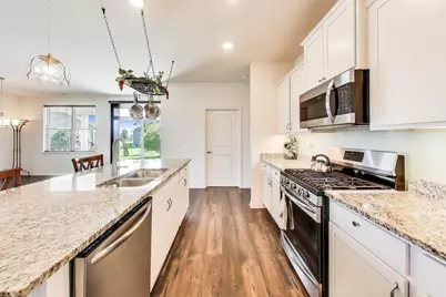 2358 Cannon Drive, Pingree Grove, IL 60140 - Photo 9