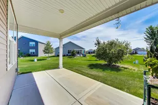 2358 Cannon Dr, Pingree Grove, IL 60140 - Photo 27