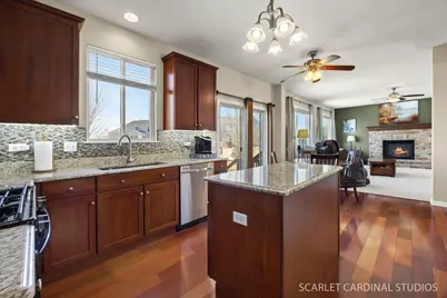 335 Sutton Street, Yorkville, IL 60560 - Photo 7