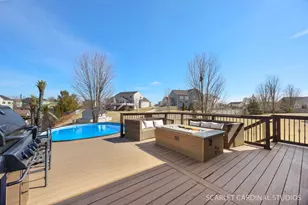 335 Sutton St, Yorkville, IL 60560 - Photo 23