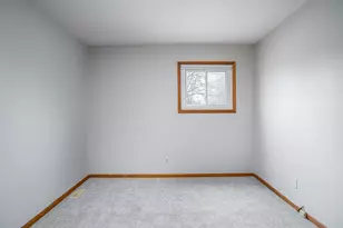 4905 50th St, Moline, IL 61265 - Photo 15