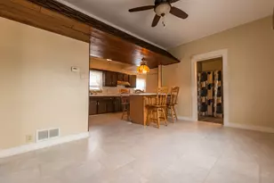 1903 W 1st St, Dixon, IL 61021 - Photo 15