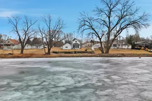 1903 W 1st St, Dixon, IL 61021 - Photo 45