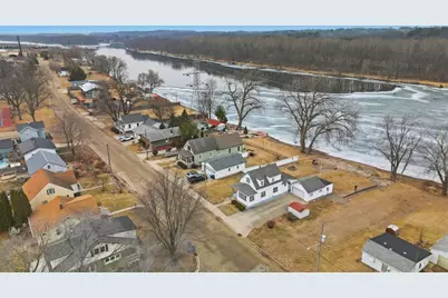 1903 W First Street, Dixon, IL 61021 - Photo 43