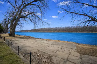 1903 W First Street, Dixon, IL 61021 - Photo 5