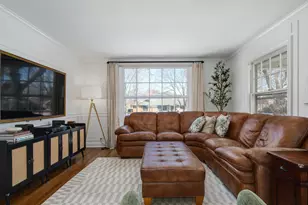 740 S Ashland Ave, La Grange, IL 60525 - Photo 5