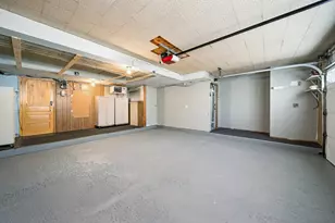 1101 S Lavergne Dr, Mount Prospect, IL 60056 - Photo 35