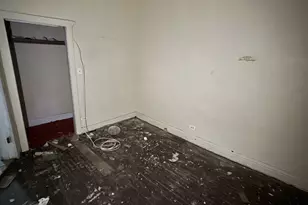 607 W 119th St, Chicago, IL 60628 - Photo 7