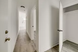 3056 W Cortland St, Chicago, IL 60647 - Photo 13