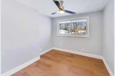 18020 Anthony Avenue, Country Club Hills, IL 60478 - Photo 17