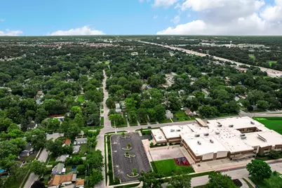 16913 Western Avenue, Hazel Crest, IL 60429 - Photo 7