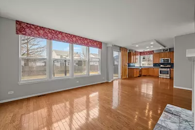 1635 Rosehall Lane, Elgin, IL 60123 - Photo 11