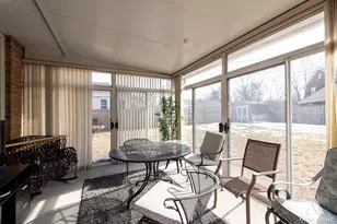 131 Detroit St, Calumet City, IL 60409 - Photo 29