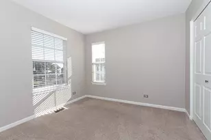 2465 Frost Dr, Aurora, IL 60503 - Photo 13