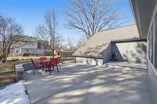 545 Blackhawk Dr, Batavia, IL 60510 - Photo 49