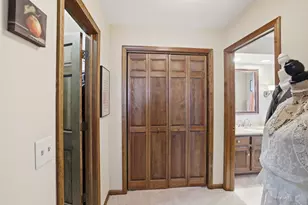 545 Blackhawk Dr, Batavia, IL 60510 - Photo 35