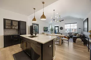 312 Woodmoor Dr, Lombard, IL 60148 - Photo 7