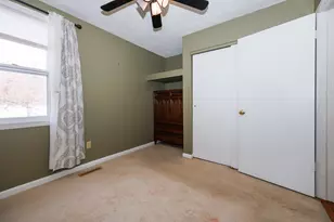 220 N Locust St, Wapella, IL 61777 - Photo 17