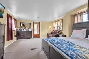 117 W Blair St, West Chicago, IL 60185 - Photo 11