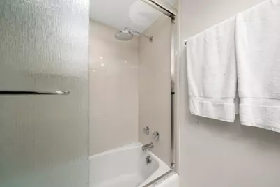 175 E Delaware Place #7107, Chicago, IL 60611 - Photo 21
