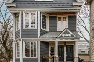 3034 N Greenview Ave, Chicago, IL 60657 - Photo 1