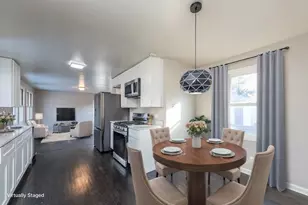 821 12th St, North Chicago, IL 60064 - Photo 9