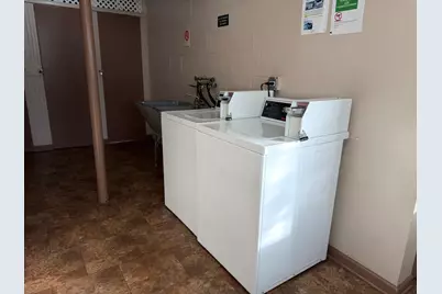 9208 Bumble Bee Drive #2D, Des Plaines, IL 60016 - Photo 11