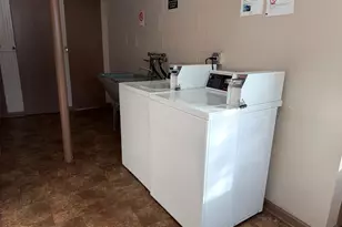 9208 Bumblebee Dr, Des Plaines, IL 60016 - Photo 11