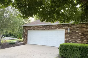 300 Fieldstone Ln, Dixon, IL 61021 - Photo 31