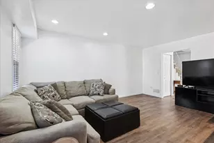 1137 Crimson Ct, Naperville, IL 60564 - Photo 11