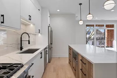 1304 W Winona Street #2, Chicago, IL 60640 - Photo 13