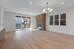 1304 W Winona St, Chicago, IL 60640 - Photo 3