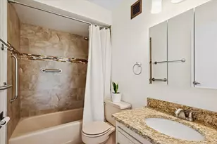 40 N Tower Rd, Oak Brook, IL 60523 - Photo 13