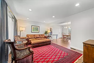 510 Sunset Terrace, Lake Bluff, IL 60044 - Photo 5