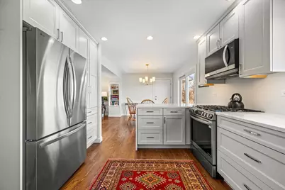 510 Sunset Terrace, Lake Bluff, IL 60044 - Photo 11