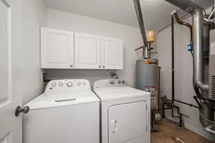 1340 W Black Wolf Rd, Round Lake, IL 60073 - Photo 15