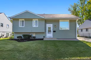 1595 Ardmore Ave, Glendale Heights, IL 60139 - Photo 1