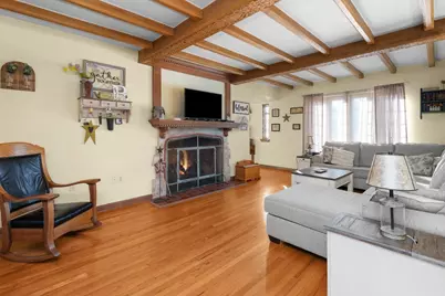 215 W Prospect Street, Kewanee, IL 61443 - Photo 5