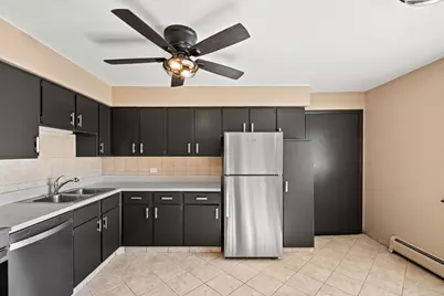 2124 N Harlem Avenue #3W, Elmwood Park, IL 60707 - Photo 3