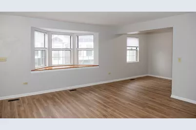 608 N Lake Shore Drive, Palatine, IL 60067 - Photo 3