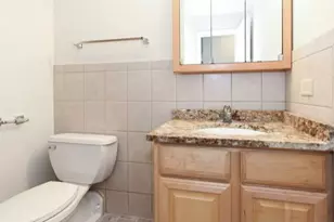 677 S River Rd, Des Plaines, IL 60016 - Photo 11