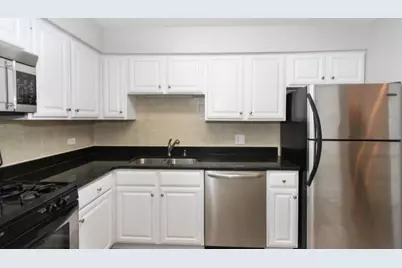 677 S River Road #2H, Des Plaines, IL 60016 - Photo 3