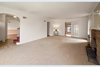 905 S Seminary Avenue, Park Ridge, IL 60068 - Photo 7