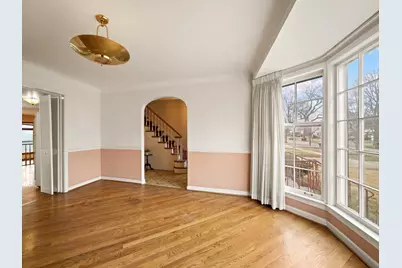 905 S Seminary Avenue, Park Ridge, IL 60068 - Photo 11